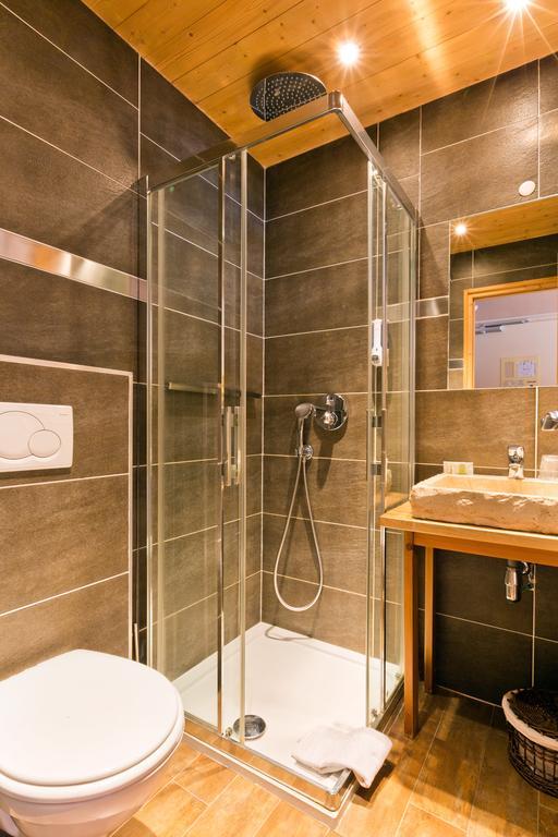 Accueil Savoyard Hotel Mieussy Buitenkant foto