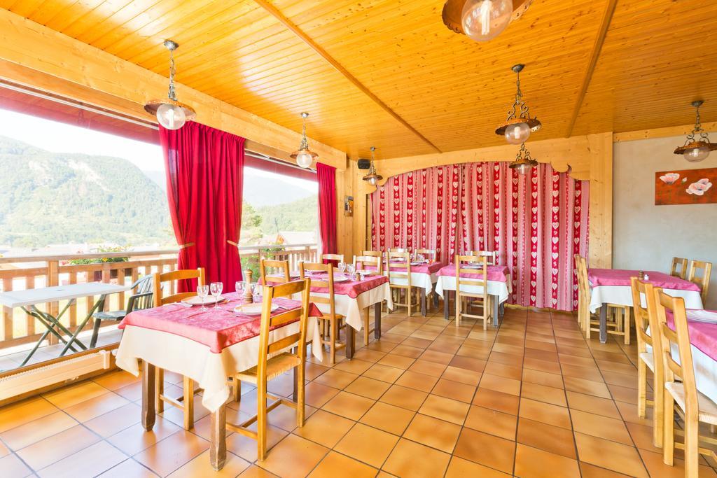 Accueil Savoyard Hotel Mieussy Buitenkant foto