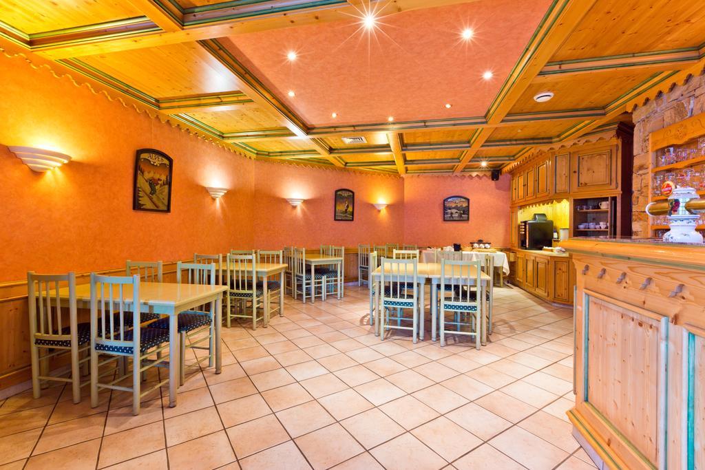 Accueil Savoyard Hotel Mieussy Buitenkant foto
