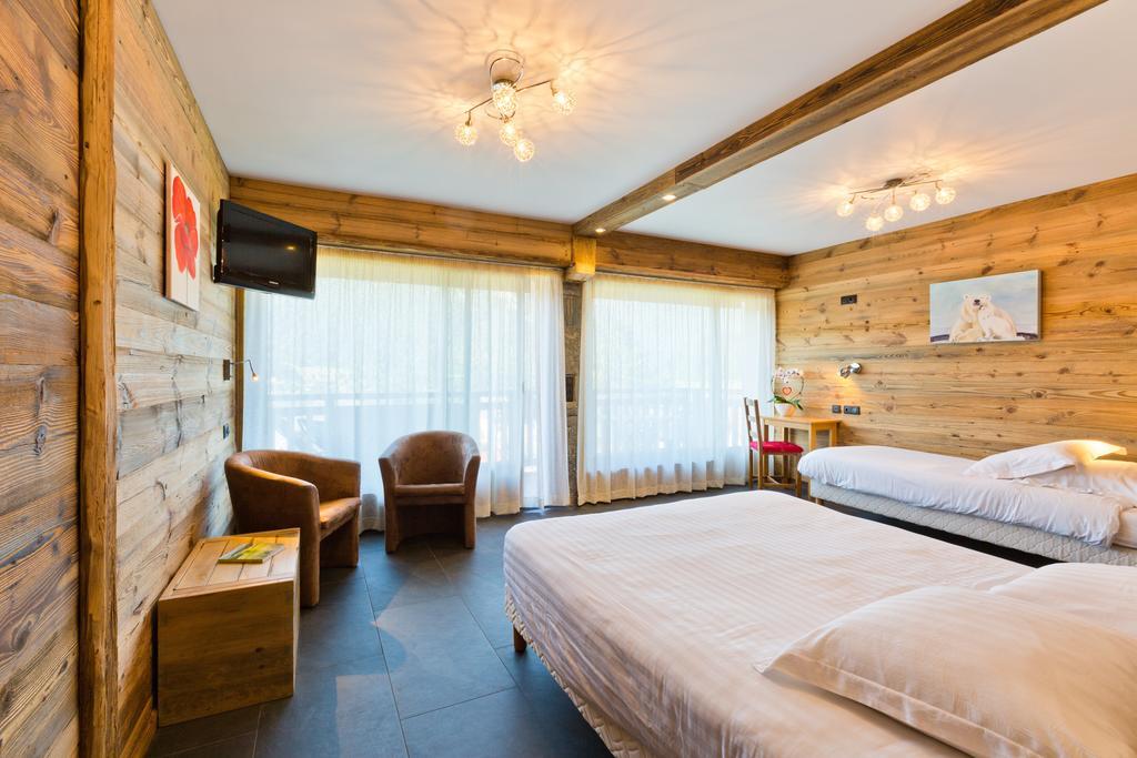 Accueil Savoyard Hotel Mieussy Buitenkant foto